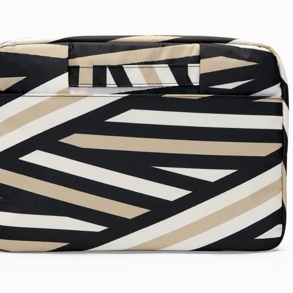 Thirty-One Black and Tan Geometric Laptop case